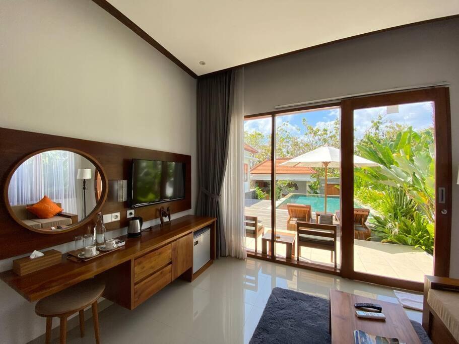 Nau Nusa Villa Batununggul Exterior photo